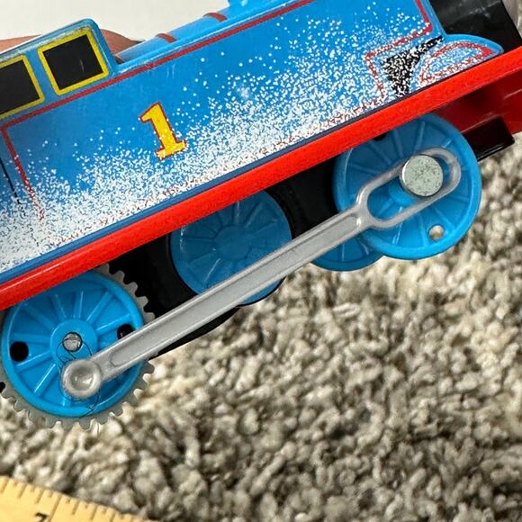 Thomas Winter Train Snow Plow Motorized Snowy Tank Engine 2013 WORKS Gullane - Picture 5 of 10